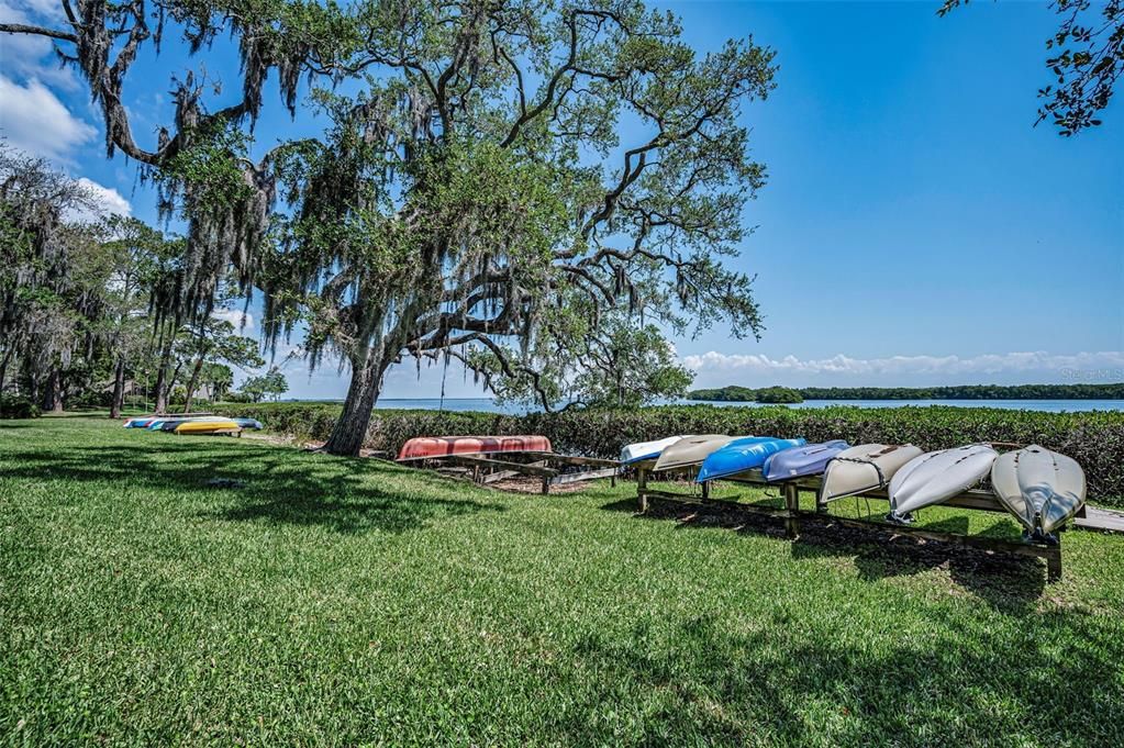 For Sale: $398,900 (2 beds, 2 baths, 1294 Square Feet)