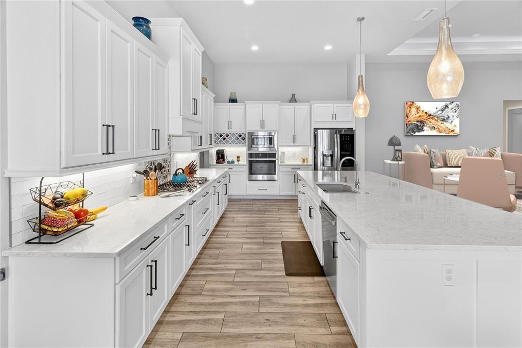 На продажу: $782,500 (4 спален, 3 ванн, 2684 Квадратных фут)