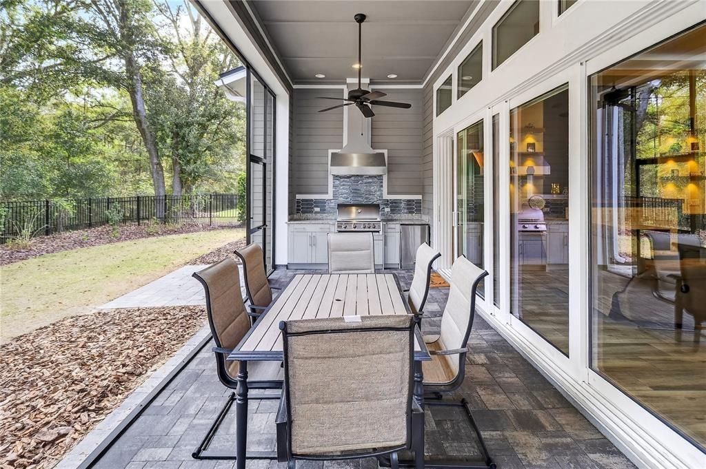 На продажу: $782,500 (4 спален, 3 ванн, 2684 Квадратных фут)