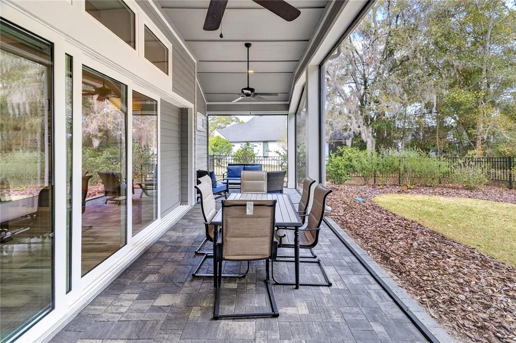 На продажу: $782,500 (4 спален, 3 ванн, 2684 Квадратных фут)