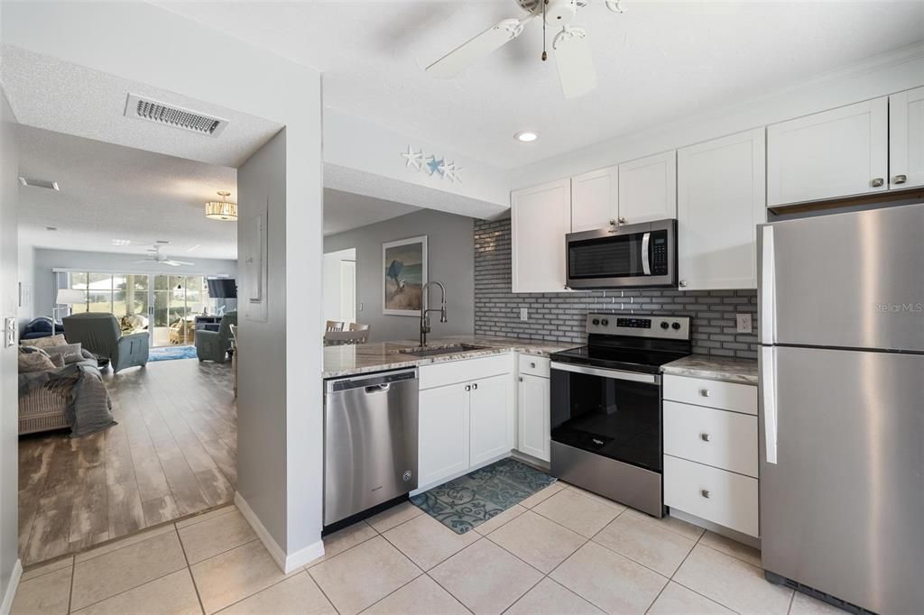 For Rent: $4,500 (2 beds, 2 baths, 1175 Square Feet)