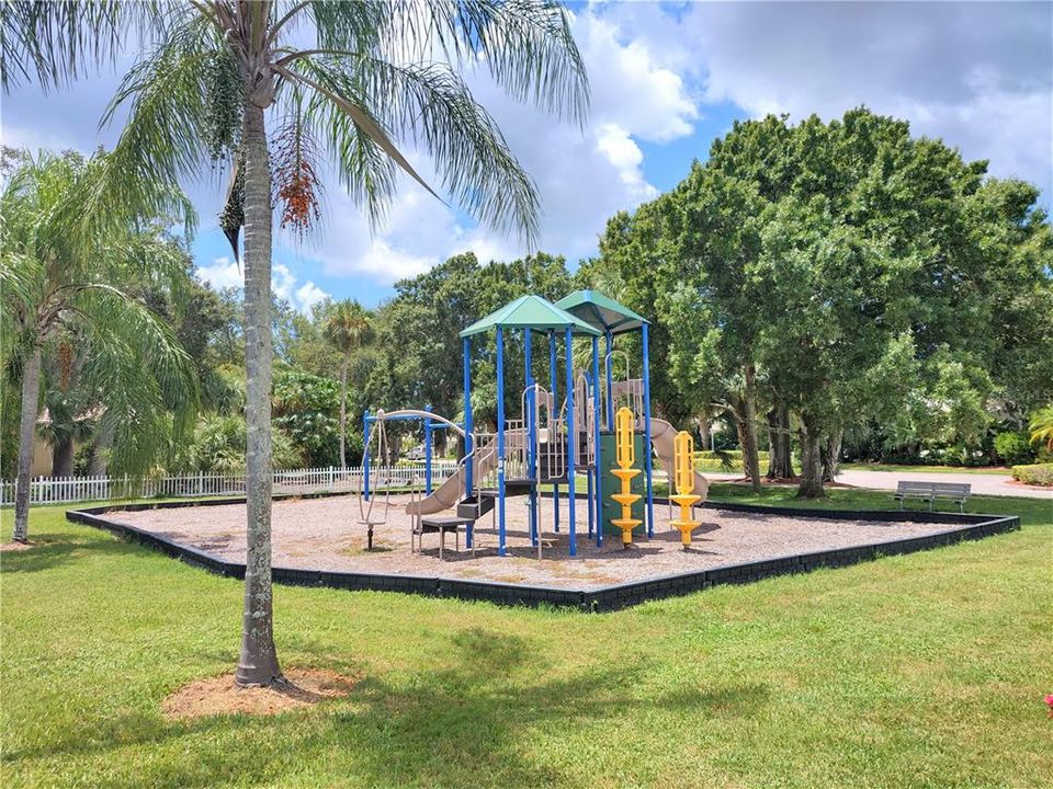 For Rent: $4,500 (2 beds, 2 baths, 1175 Square Feet)