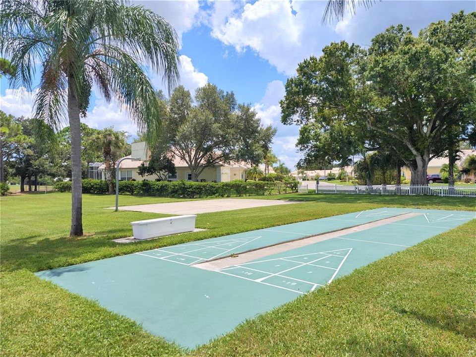 For Rent: $4,500 (2 beds, 2 baths, 1175 Square Feet)