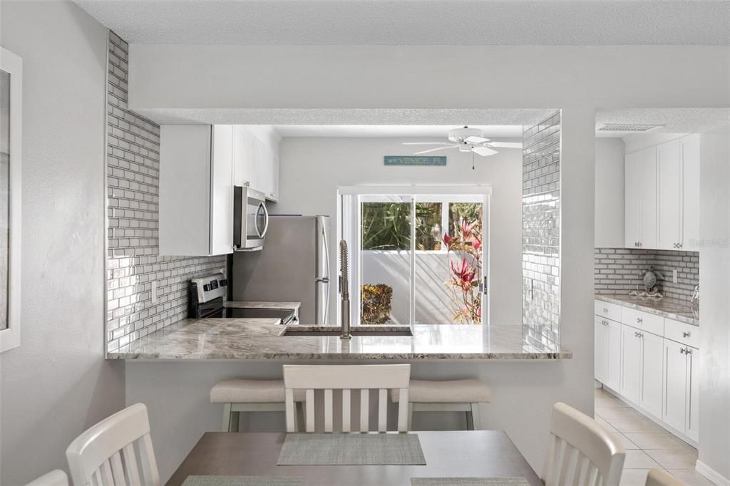 For Rent: $4,500 (2 beds, 2 baths, 1175 Square Feet)