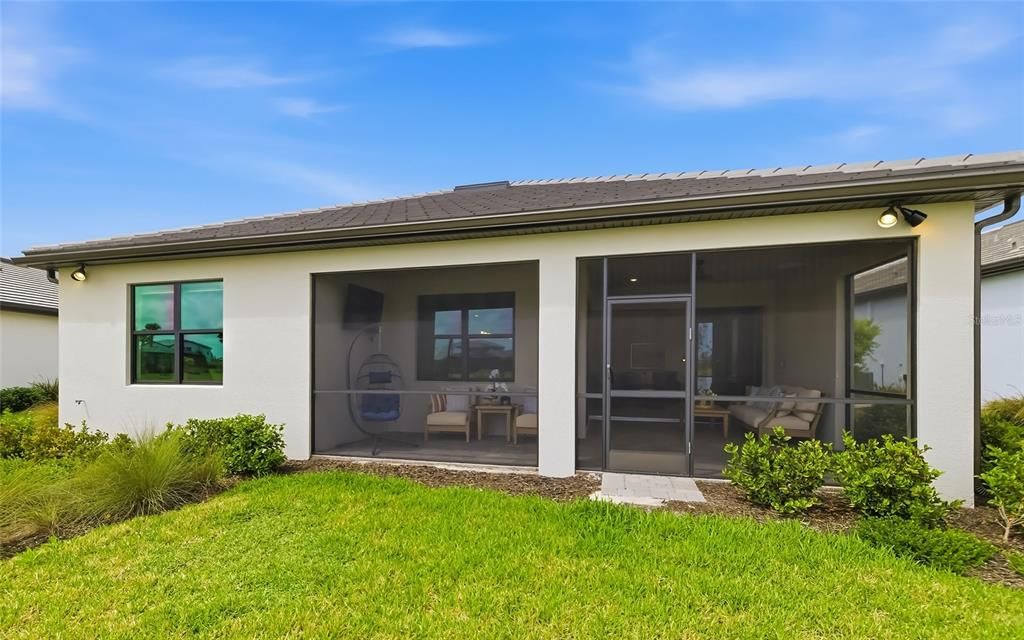 Activo con contrato: $520,000 (3 camas, 2 baños, 2074 Pies cuadrados)