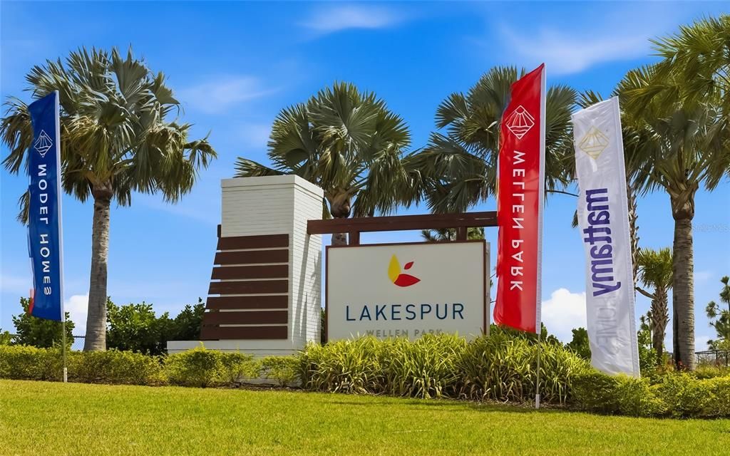 Activo con contrato: $520,000 (3 camas, 2 baños, 2074 Pies cuadrados)