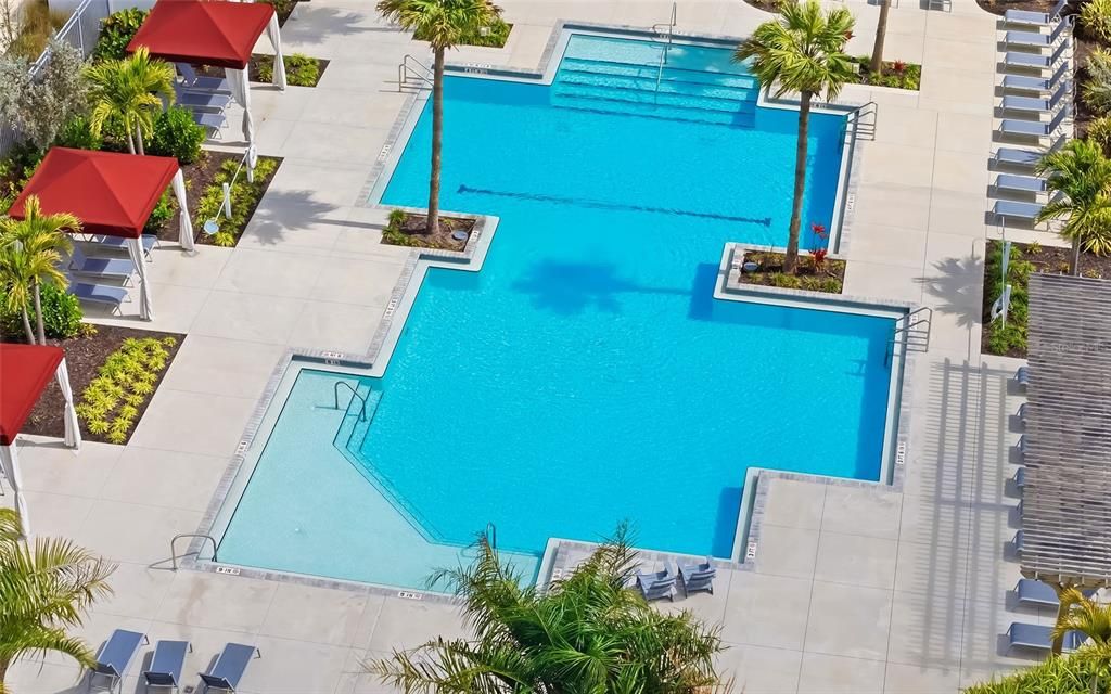 Activo con contrato: $520,000 (3 camas, 2 baños, 2074 Pies cuadrados)
