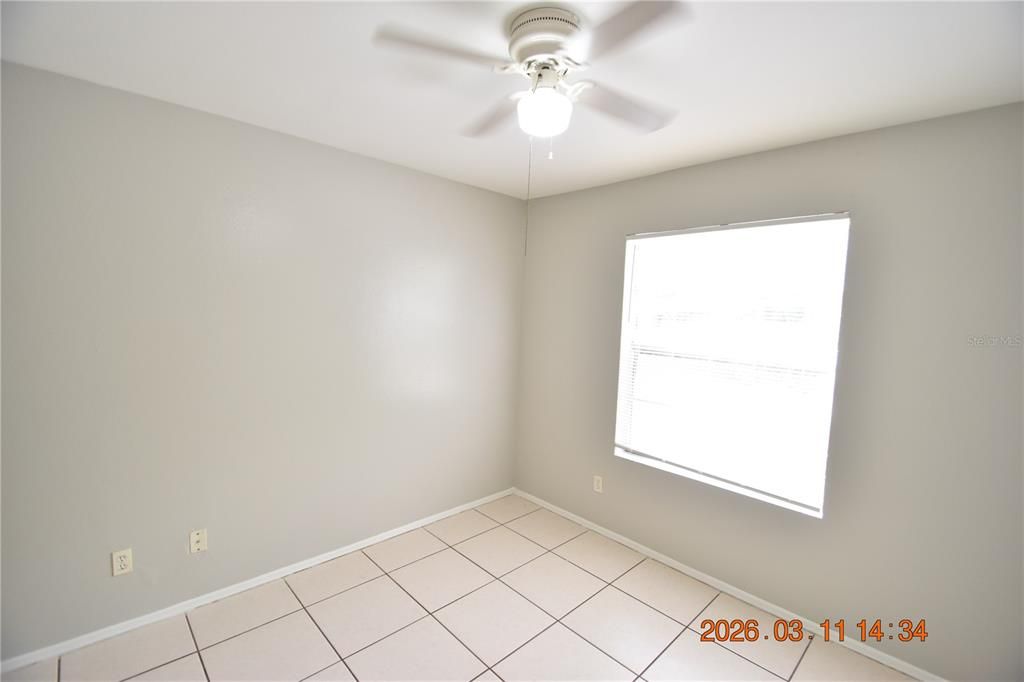 Active With Contract: $1,595 (3 beds, 2 baths, 985 Square Feet)