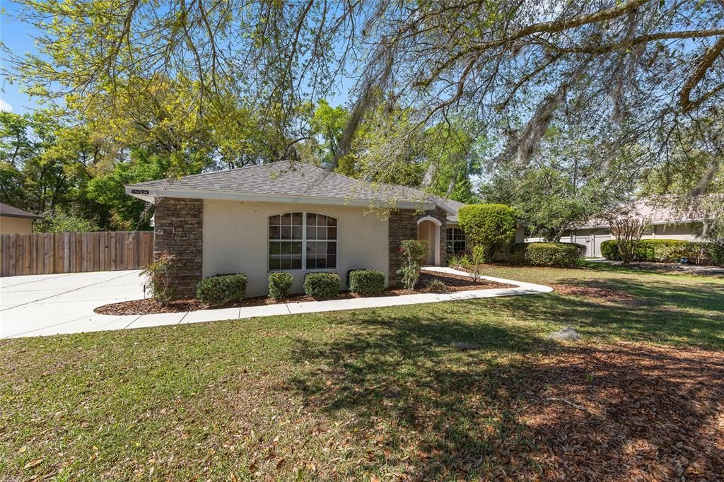 На продажу: $405,000 (3 спален, 2 ванн, 2300 Квадратных фут)