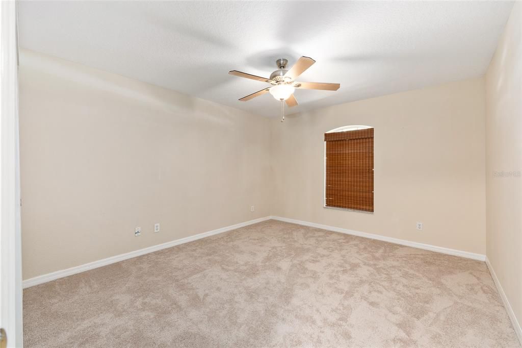 На продажу: $405,000 (3 спален, 2 ванн, 2300 Квадратных фут)