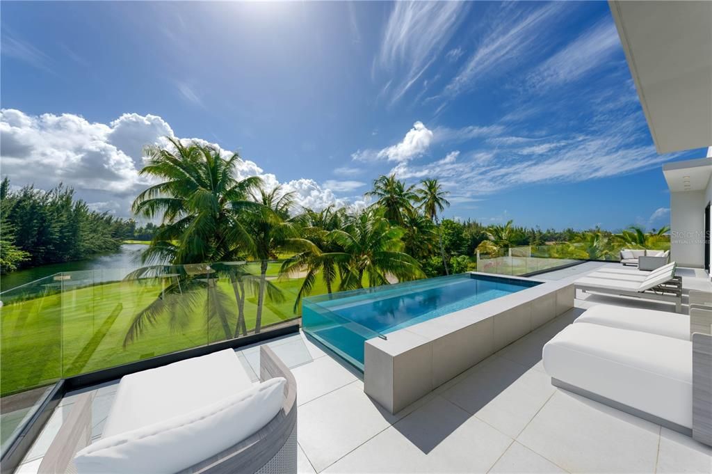 En Venta: $13,500,000 (6 camas, 8 baños, 10677 Pies cuadrados)
