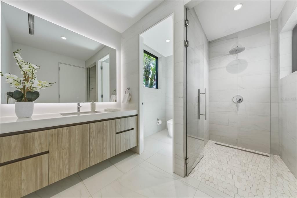 En Venta: $13,500,000 (6 camas, 8 baños, 10677 Pies cuadrados)
