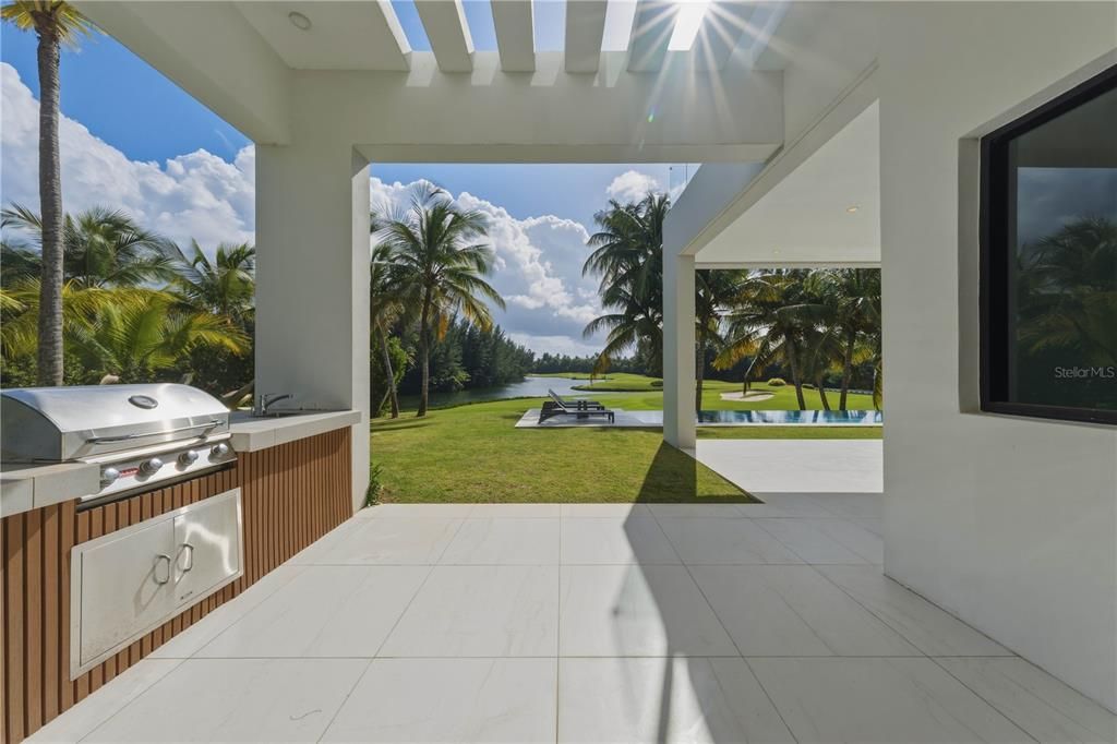 En Venta: $13,500,000 (6 camas, 8 baños, 10677 Pies cuadrados)