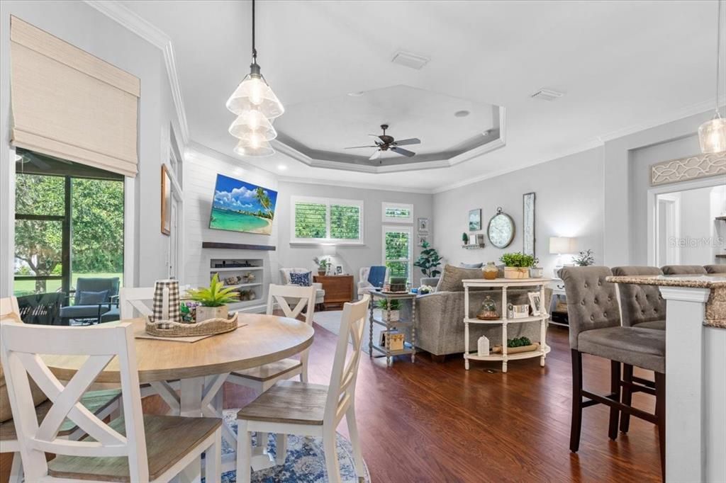 Active With Contract: $930,000 (4 beds, 3 baths, 3178 Square Feet)