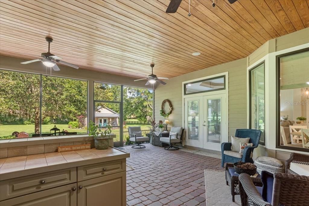 Active With Contract: $930,000 (4 beds, 3 baths, 3178 Square Feet)