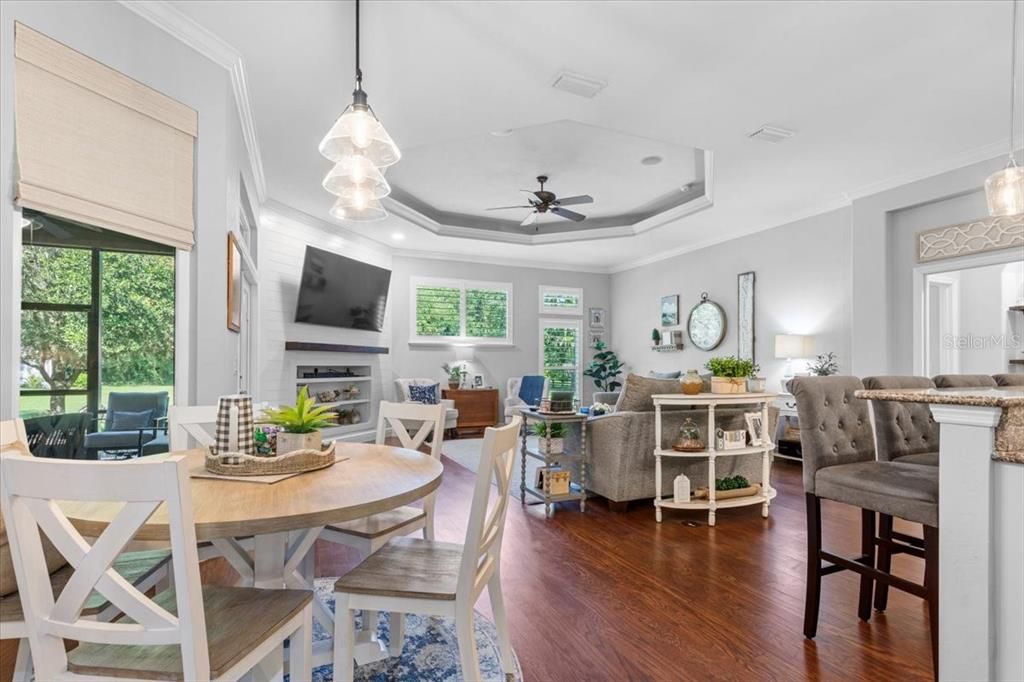 Active With Contract: $930,000 (4 beds, 3 baths, 3178 Square Feet)