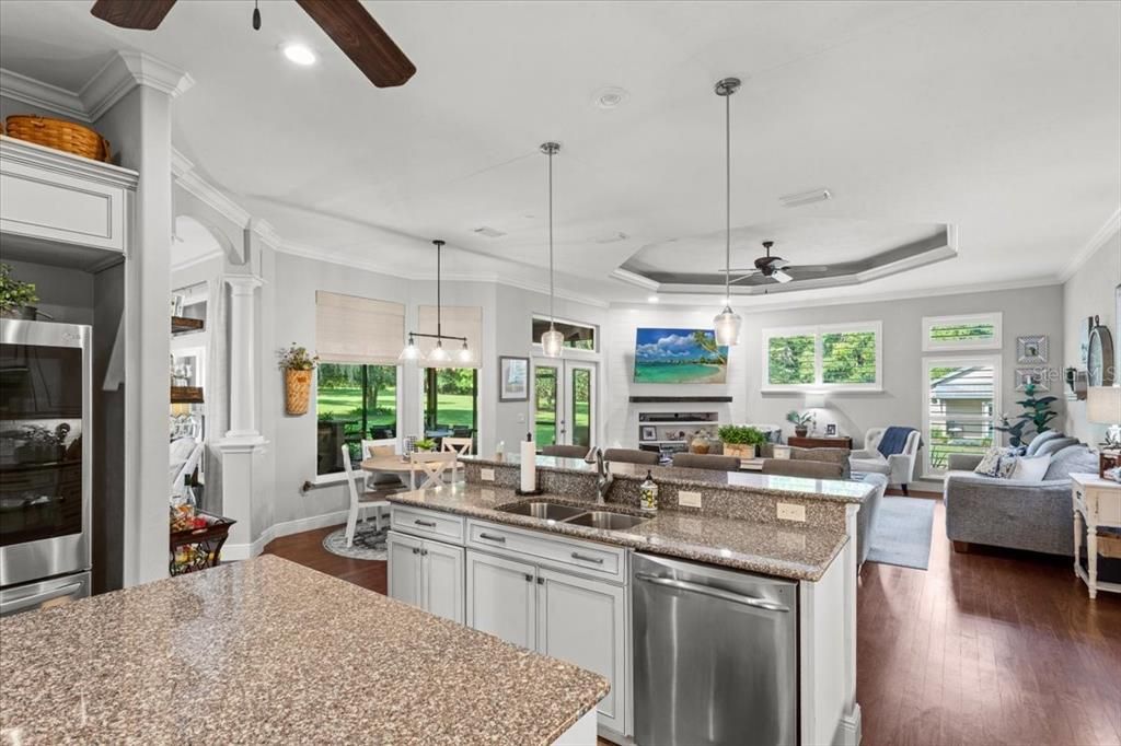 Active With Contract: $930,000 (4 beds, 3 baths, 3178 Square Feet)