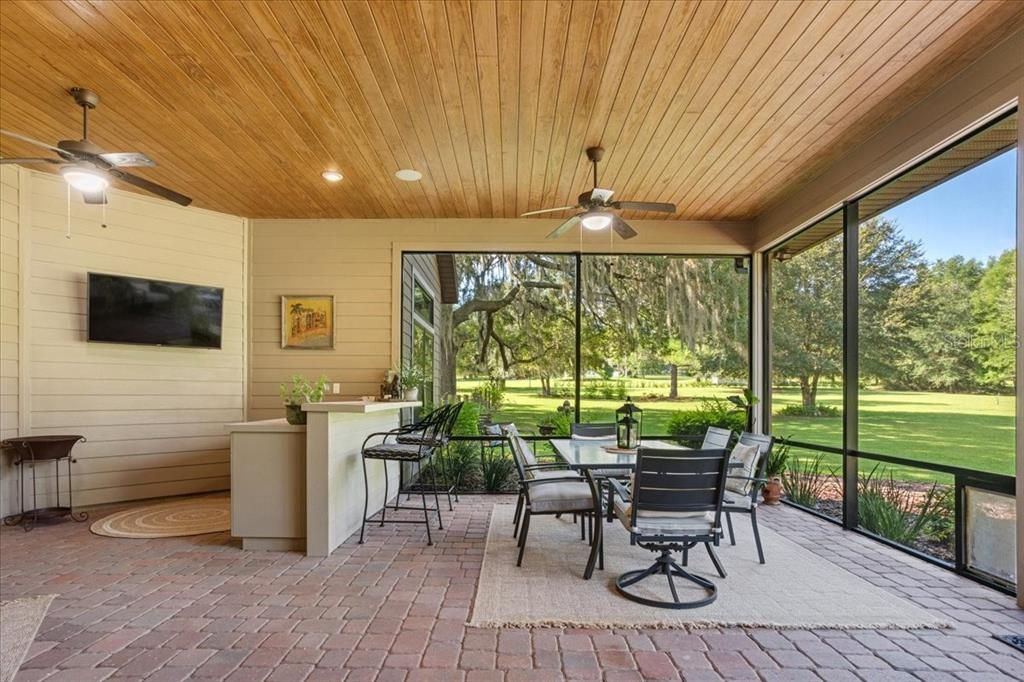 Active With Contract: $930,000 (4 beds, 3 baths, 3178 Square Feet)