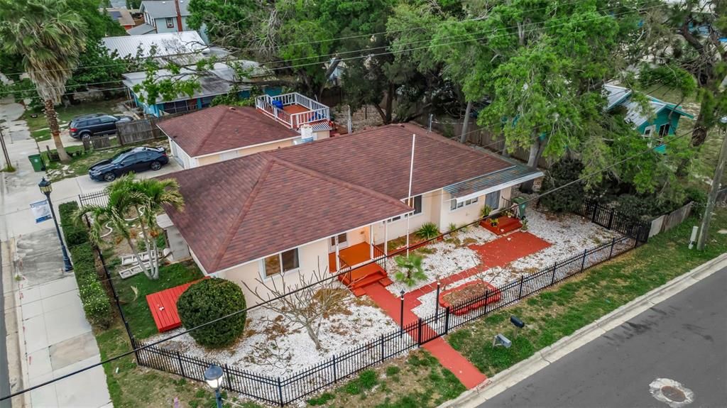 Activo con contrato: $489,000 (5 camas, 0 baños, 1272 Pies cuadrados)