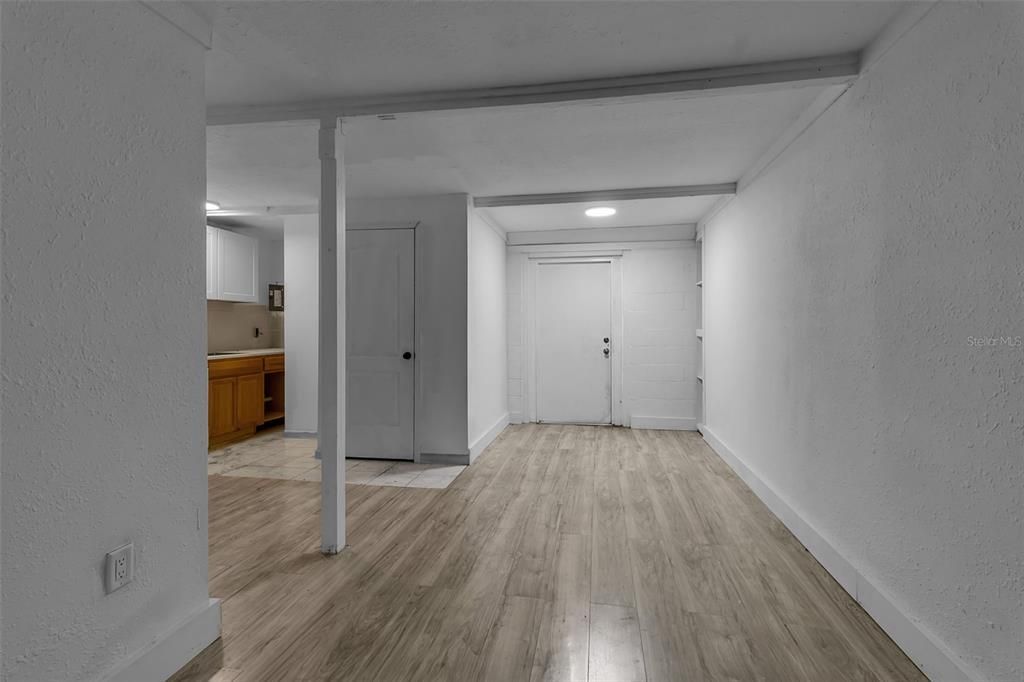 Activo con contrato: $489,000 (5 camas, 0 baños, 1272 Pies cuadrados)