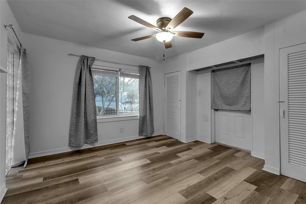 Activo con contrato: $489,000 (5 camas, 0 baños, 1272 Pies cuadrados)