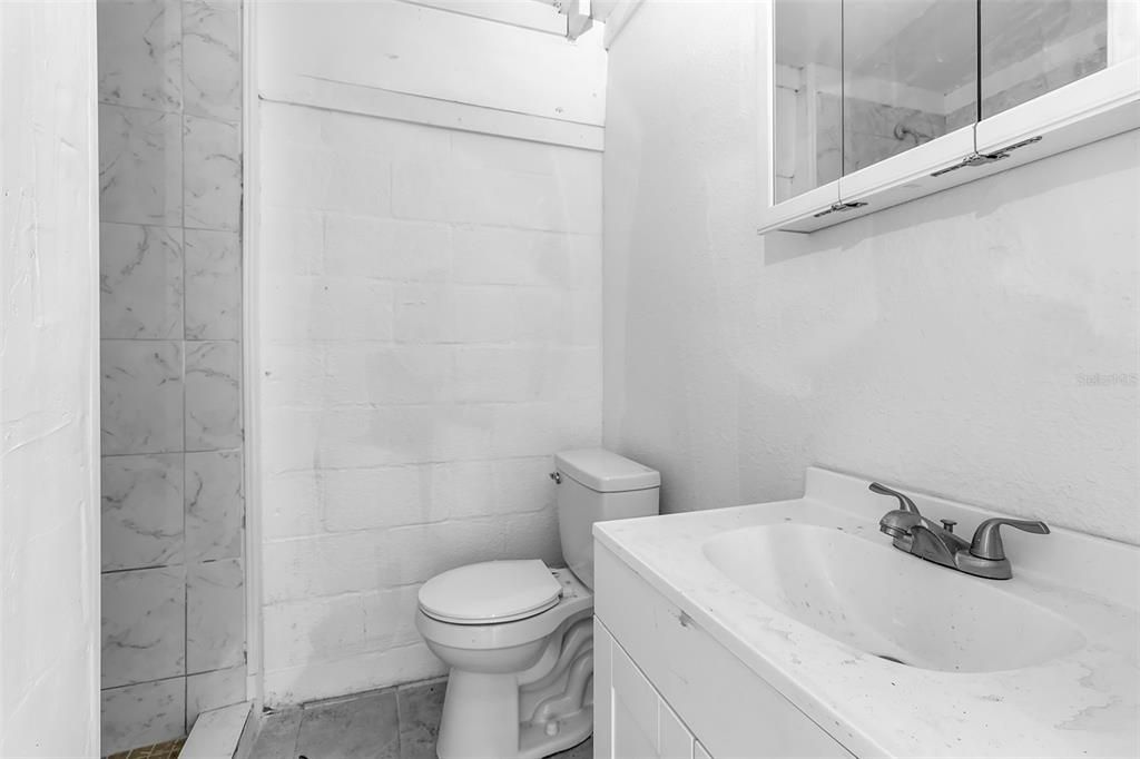 Activo con contrato: $489,000 (5 camas, 0 baños, 1272 Pies cuadrados)