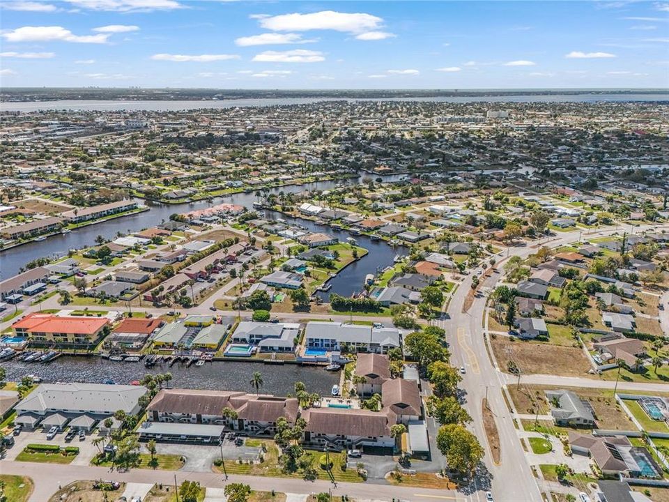 En Venta: $199,000 (2 camas, 2 baños, 1110 Pies cuadrados)