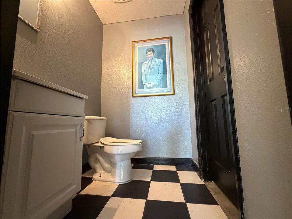 待售: $330,000 (0 贝兹, 0 浴室, 0 平方英尺)