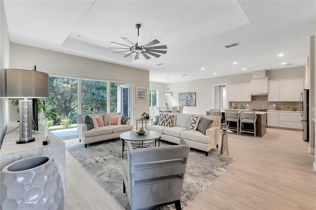 En Venta: $579,900 (3 camas, 2 baños, 2505 Pies cuadrados)