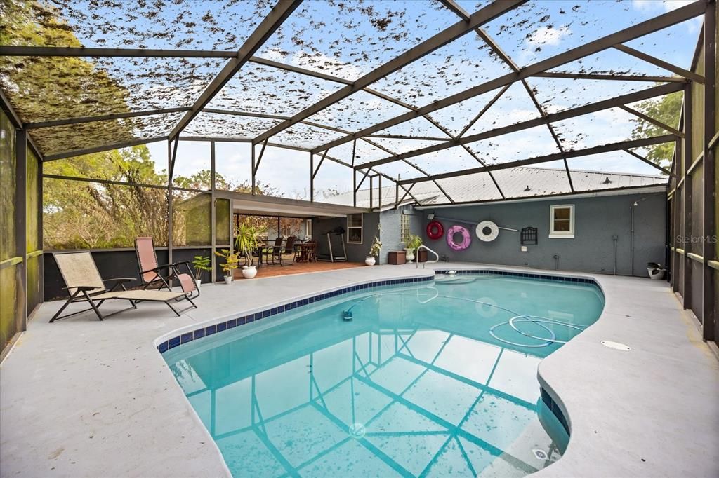 For Sale: $1,300,000 (4 beds, 3 baths, 1692 Square Feet)
