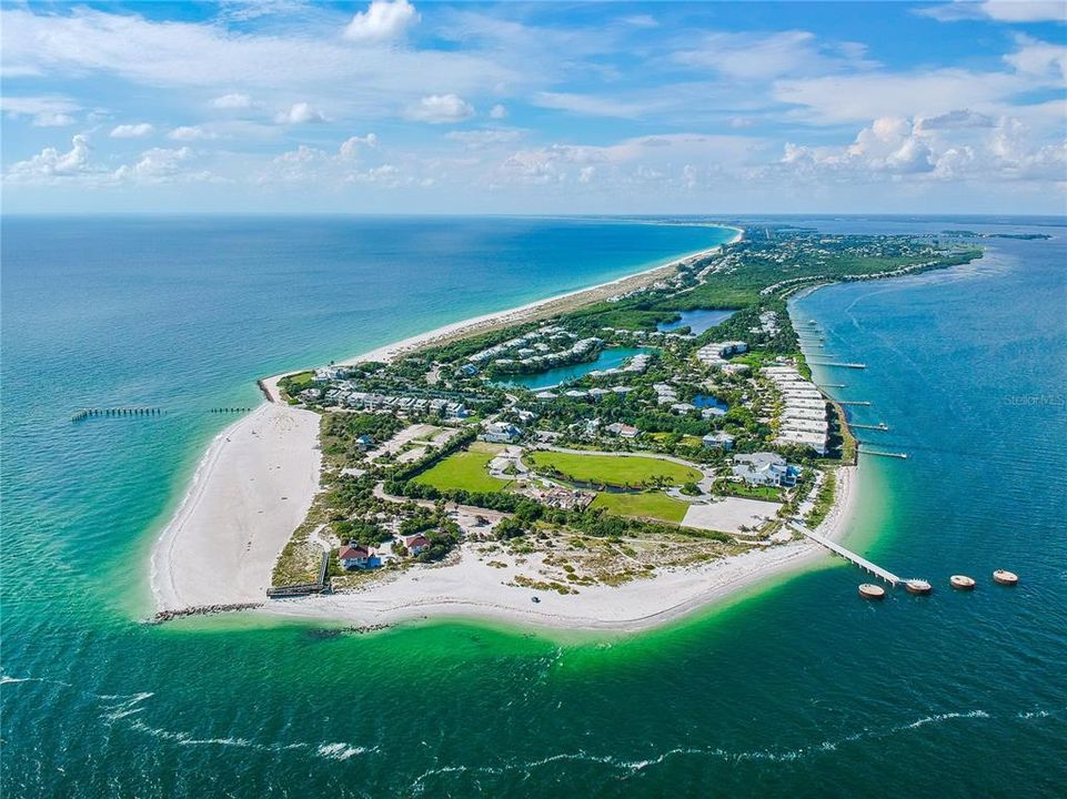 На продажу: $49,995 (0.24 acres)