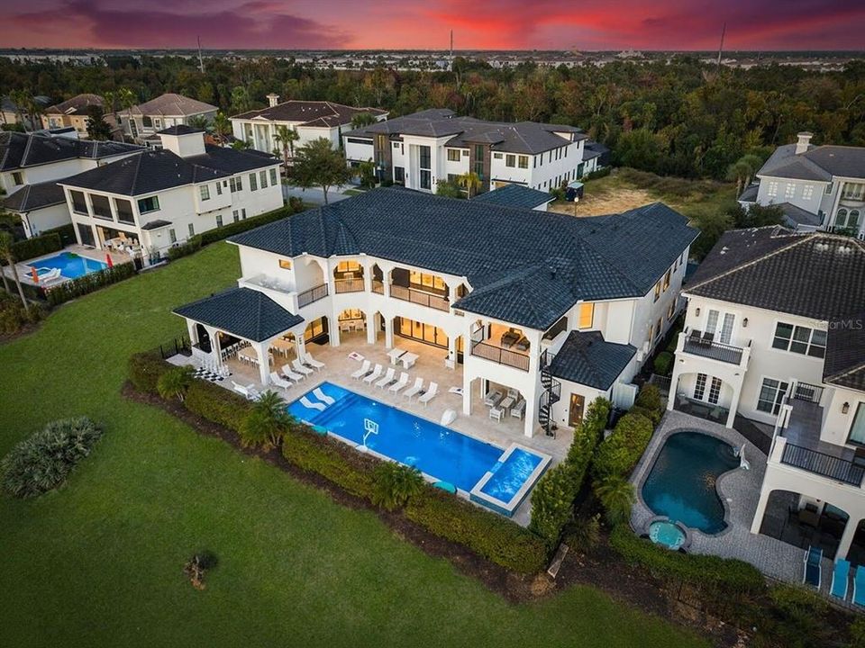 На продажу: $5,550,000 (12 спален, 12 ванн, 12987 Квадратных фут)