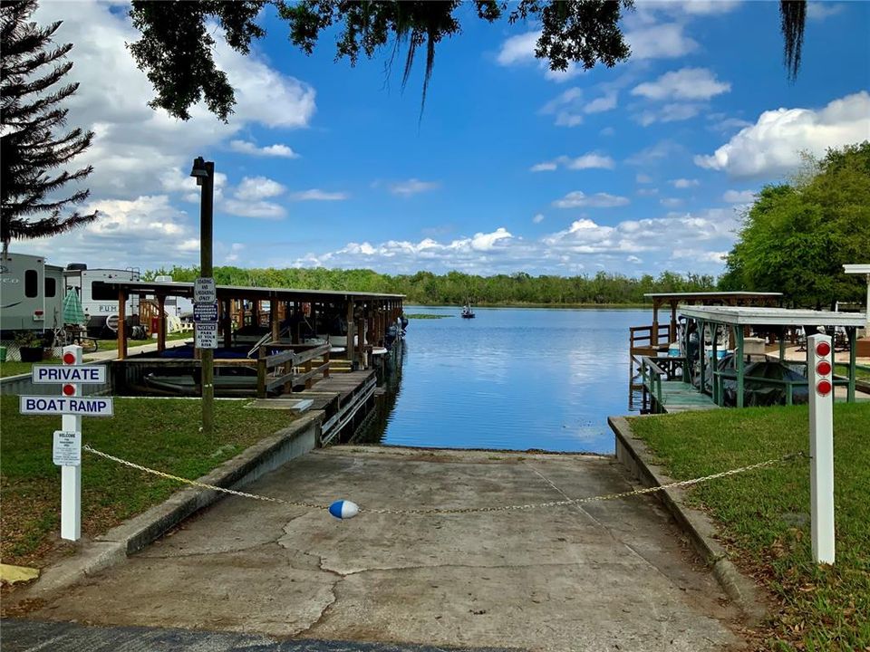 Active With Contract: $127,500 (2 beds, 2 baths, 1056 Square Feet)