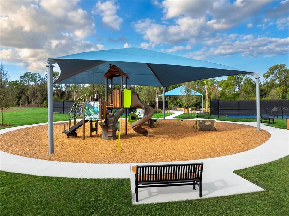 Под контрактом: $339,827 (3 спален, 2 ванн, 1828 Квадратных фут)