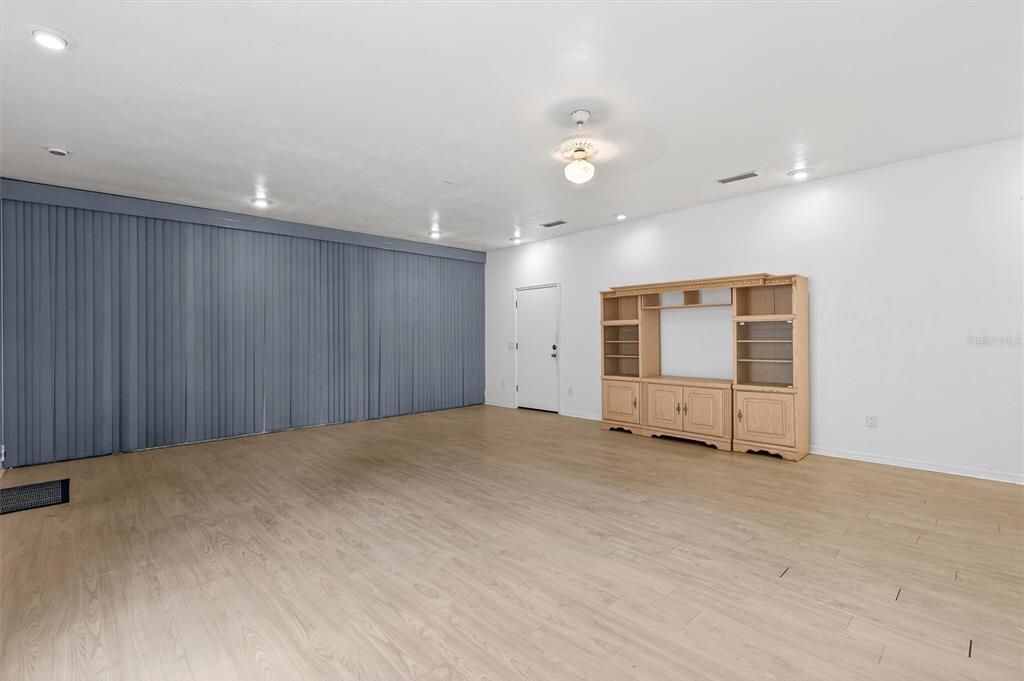 For Sale: $536,829 (4 beds, 3 baths, 2504 Square Feet)