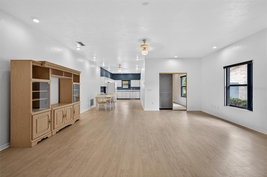 For Sale: $536,829 (4 beds, 3 baths, 2504 Square Feet)