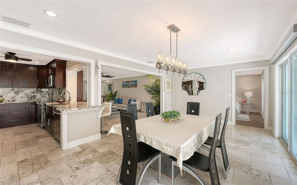 На продажу: $1,295,000 (3 спален, 3 ванн, 1883 Квадратных фут)
