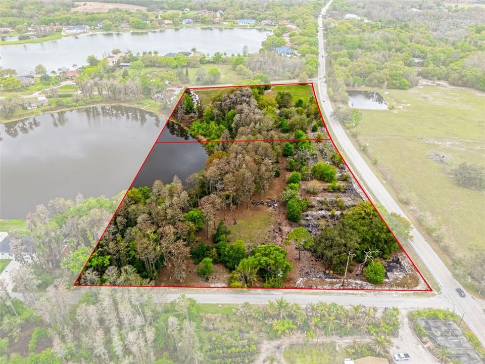 待售: $3,060,000 (5.11 acres)