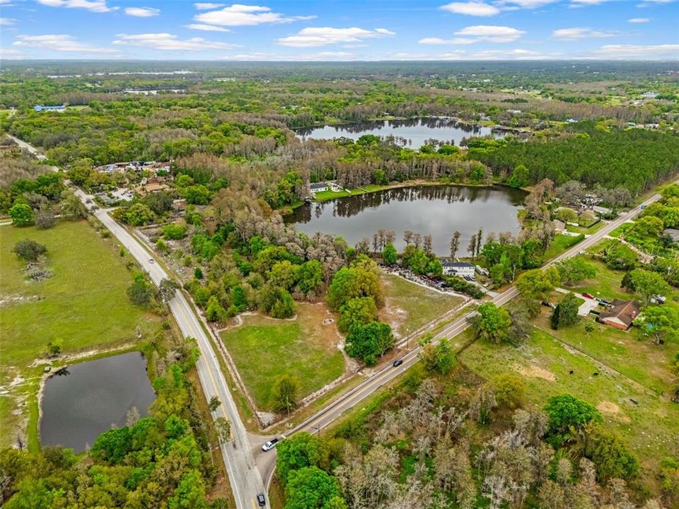 待售: $3,060,000 (5.11 acres)