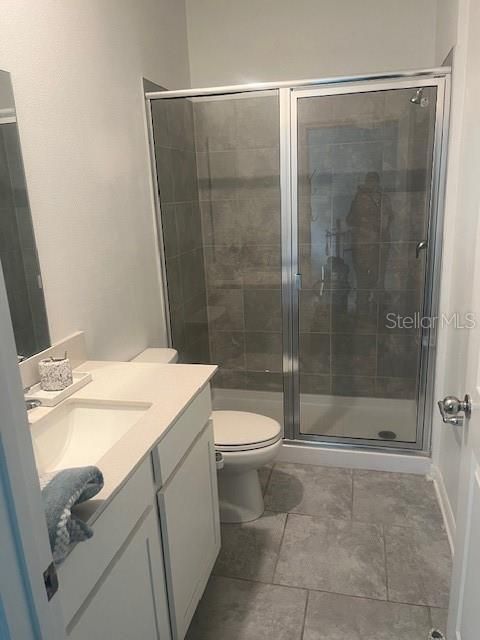 Activo con contrato: $265,000 (4 camas, 3 baños, 2093 Pies cuadrados)