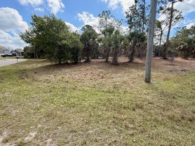 En Venta: $75,000 (1.01 acres)