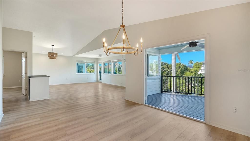 En Venta: $2,500,000 (5 camas, 4 baños, 3016 Pies cuadrados)