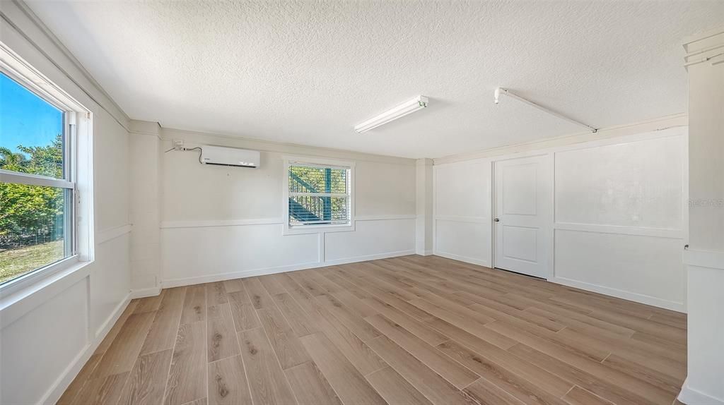 En Venta: $2,500,000 (5 camas, 4 baños, 3016 Pies cuadrados)