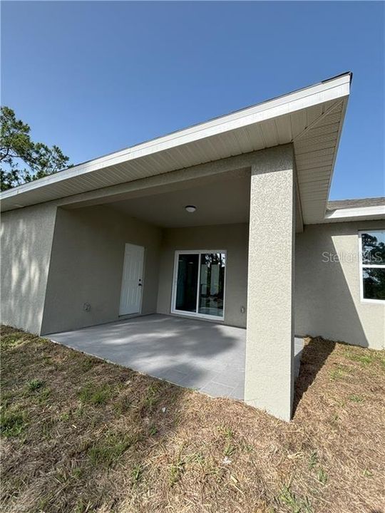 Activo con contrato: $299,900 (3 camas, 2 baños, 1406 Pies cuadrados)