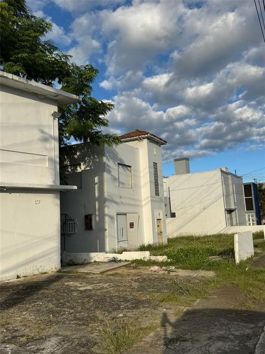 На продажу: $229,000 (0 спален, 0 ванн, 3000 Квадратных фут)