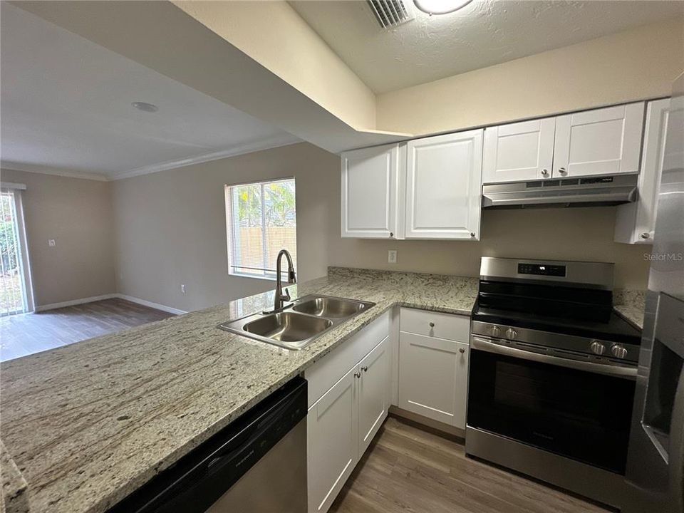 For Sale: $1,499,777 (12 beds, 0 baths, 6180 Square Feet)