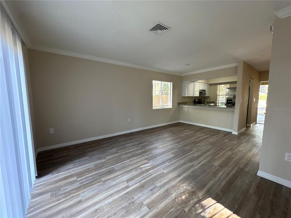 For Sale: $1,499,777 (12 beds, 0 baths, 6180 Square Feet)