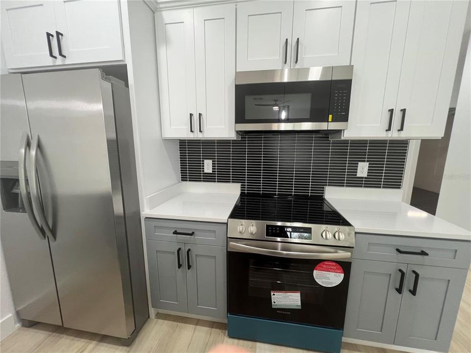 В аренду: $1,775 (3 спален, 2 ванн, 1202 Квадратных фут)