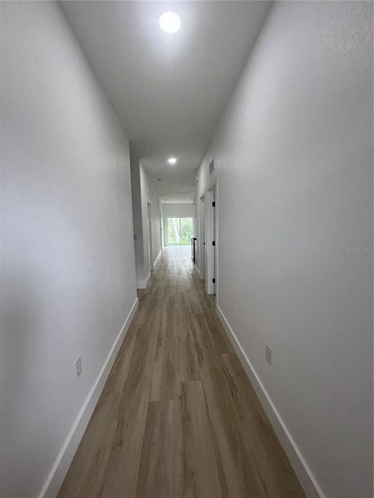 В аренду: $1,775 (3 спален, 2 ванн, 1202 Квадратных фут)