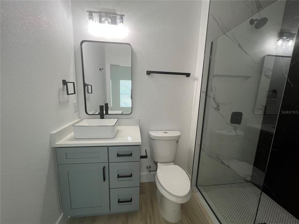 В аренду: $1,775 (3 спален, 2 ванн, 1202 Квадратных фут)